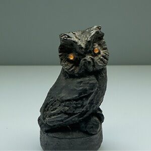 Hand-crafted Enchanted Owl Sculpture - Black Charcoal